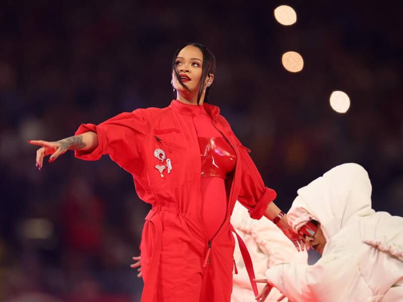 Rihanna sin pago, esta es la realidad de los artistas que se presentan en el Super Bowl 