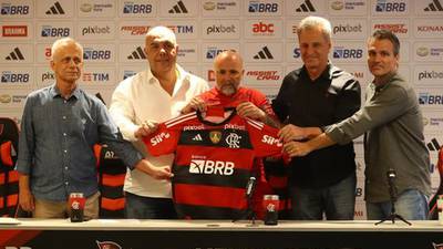 El uruguayo Lugano cuestiona la contratación de Sampaoli en Flamengo