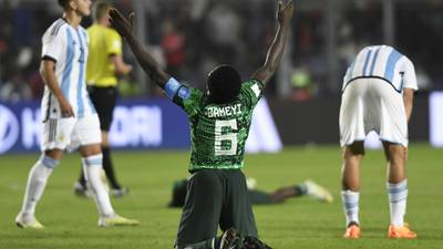 Nigeria elimina a Argentina del Mundial en octavos de final y realiza polémicos gestos