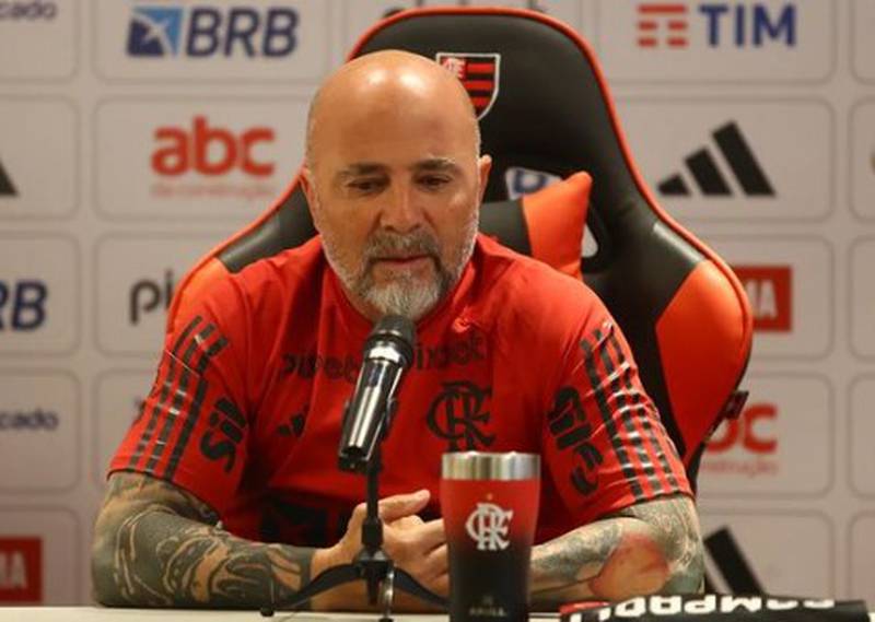 Sampaoli dirigirá a Vidal y Pulgar en Flamengo. / @flamengo