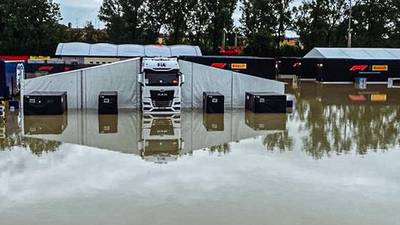 Inundaciones obligan a cancelar carrera de la Fórmula Uno en Italia