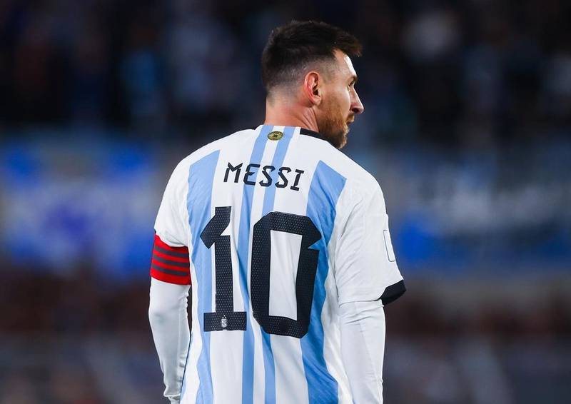 Messi estrelló dos veces la pelota en los palos ante Paraguay. / @leomessi