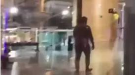 Directo desde Santiago: Video muestra a hombre desnudo caminando en aeropuerto de Punta Arenas