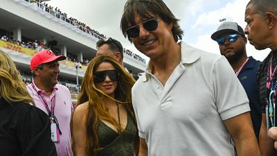 Tom Cruise está “extremadamente interesado en perseguir” a Shakira