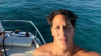 Máximo Bolocco asustó a seguidores con arriesgada acrobacia en el mar: “Cuida tu vida”