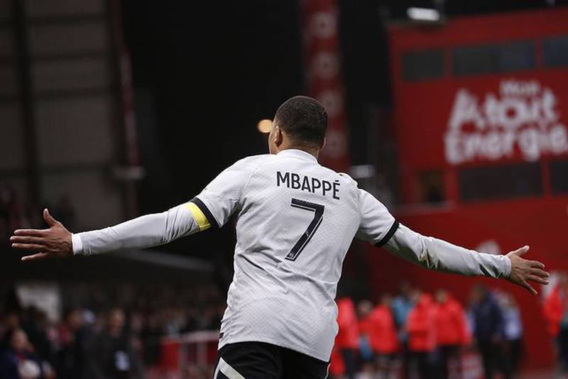 Mbappé está cerca de cumplir su sueño de jugar de merengue. / instagram @k.mbappe