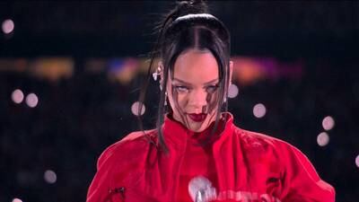 Super Bowl 2023: En este preciso momento de su show Rihanna confirmó su segundo embarazo