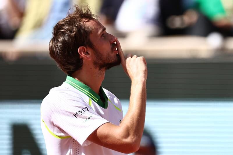 Daniil Medvedev silencia al público en Roland Garros. / AFP