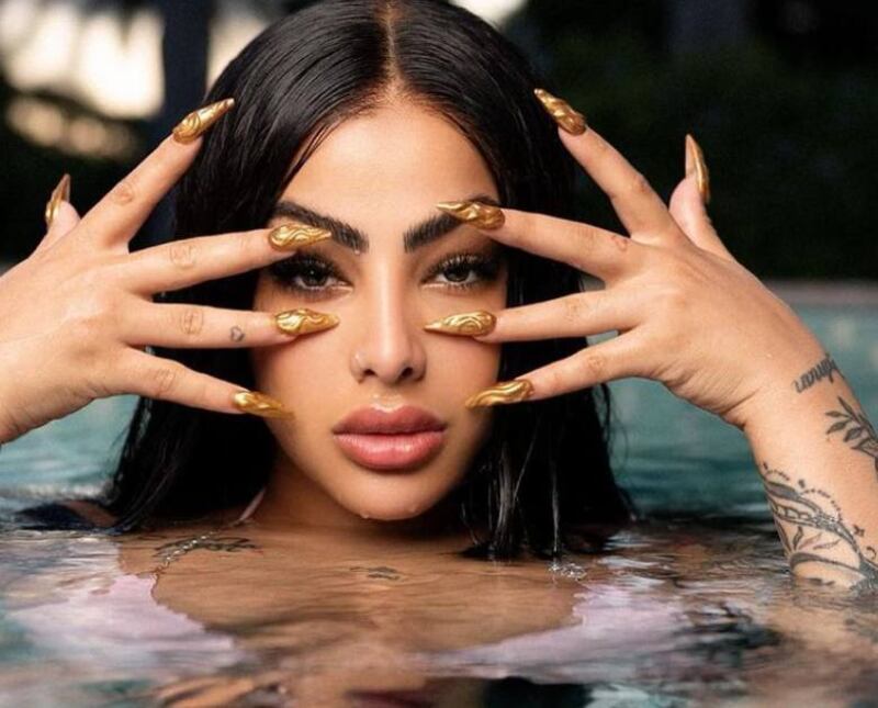 "Hay voz": Yailin calla a los haters con otro video cantando a capela 