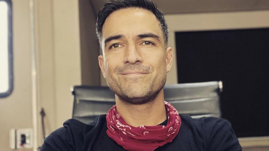 Alfonso Herrera enfrenta críticas  / Instagram