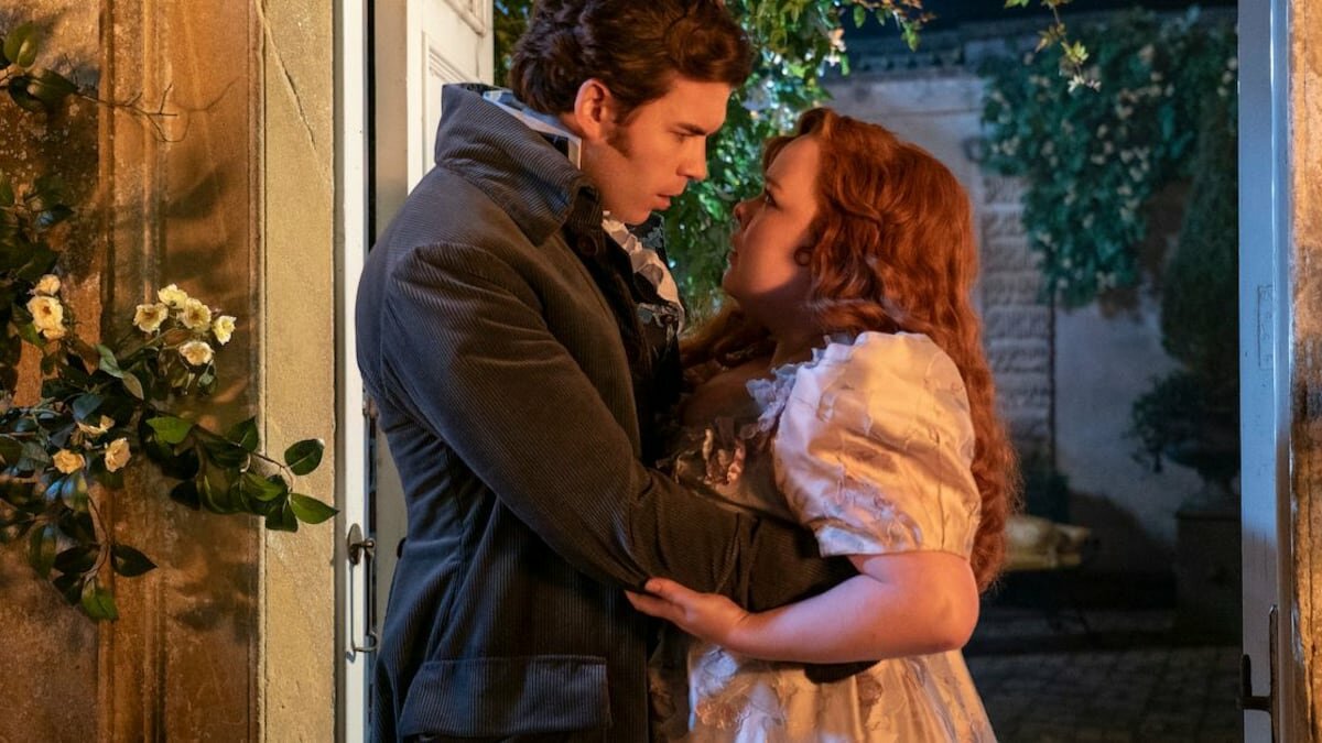Nicola Coughlan y Luke Newton protagonizan la tercera temporada de 'Bridgerton'