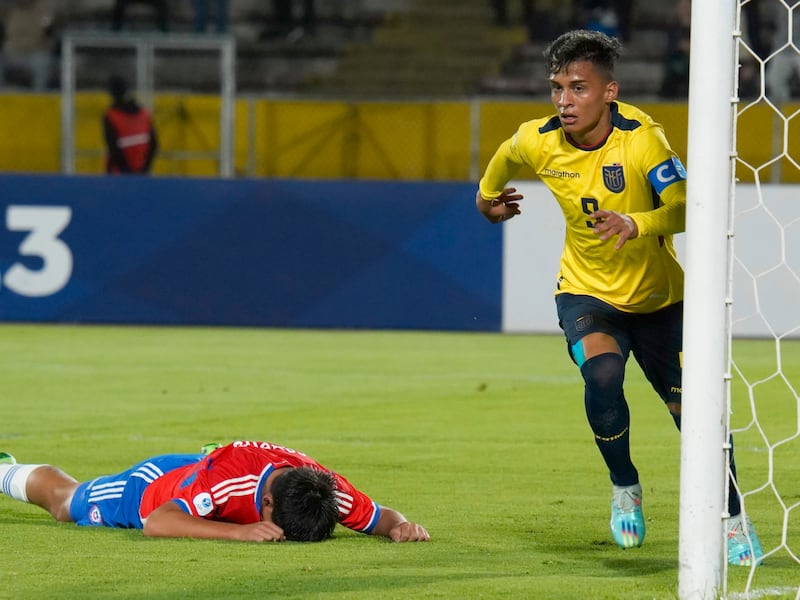 Derrota de la Sub 17 encamina al fútbol chileno a un nuevo fracaso
