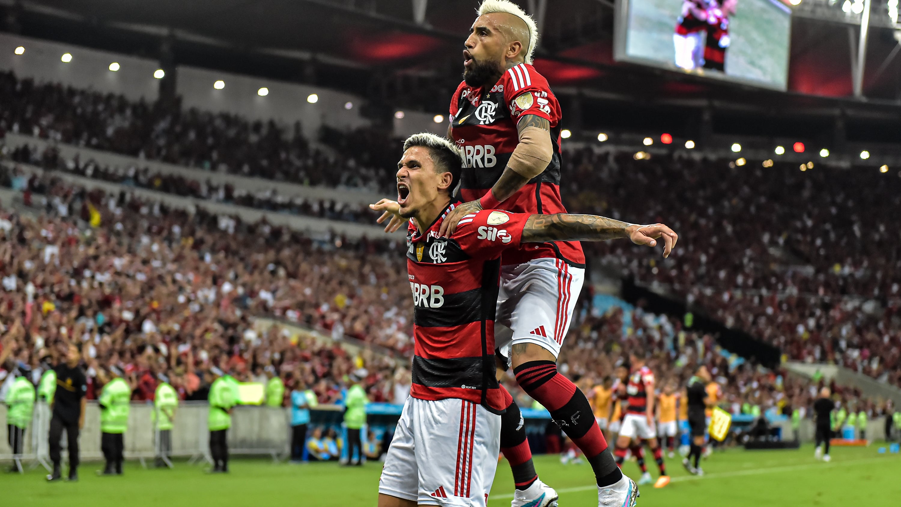 Arturo Vidal completó cinco partidos como reserva en Flamengo. / AGIF/Photosport