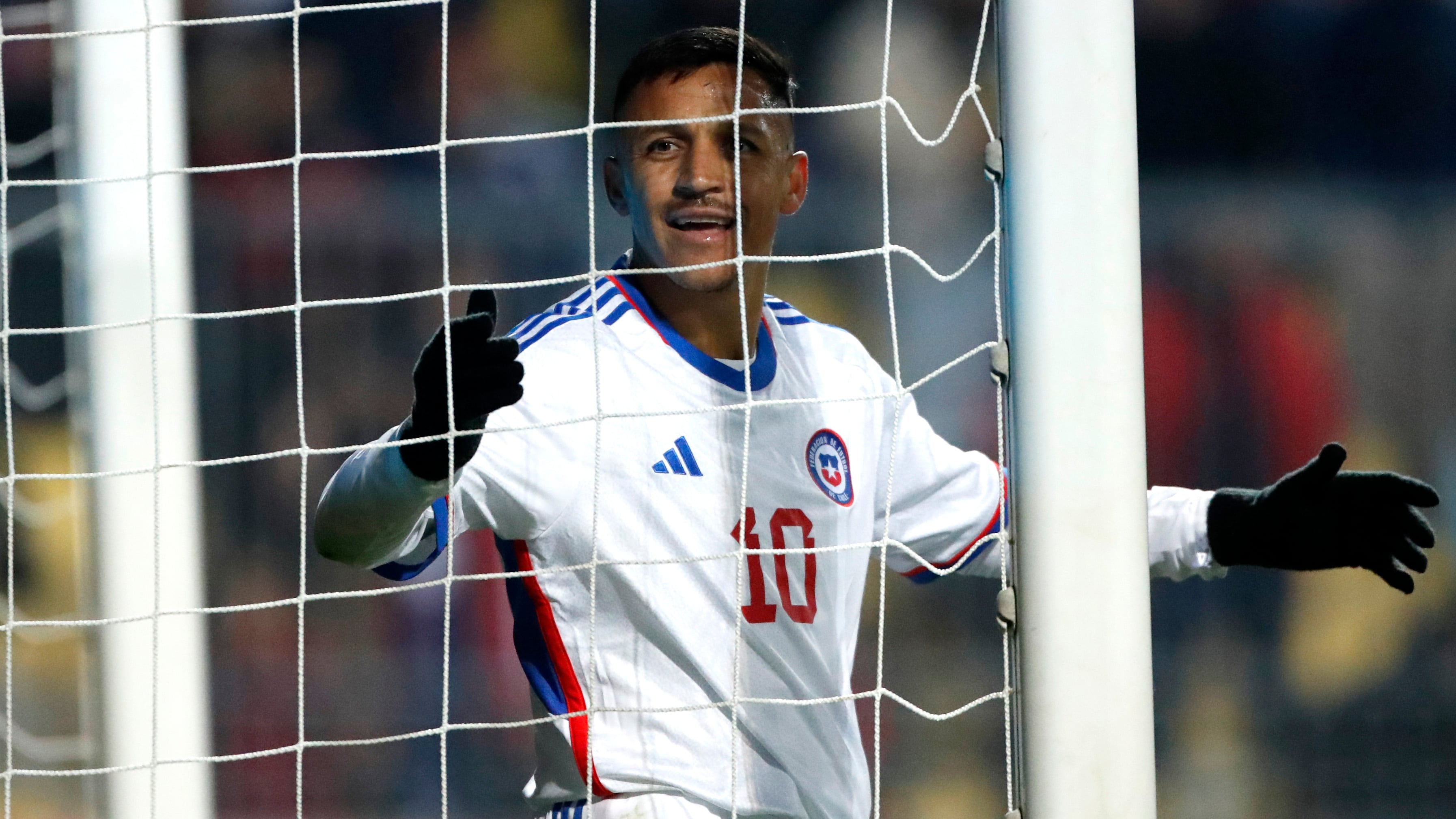 Alexis jugó en el segundo tiempo ante República Dominicana. / Andrés Piña/Photosport