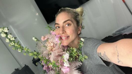 Lady Gaga y el gesto de humildad con un fotógrafo en los Oscar / Instagram